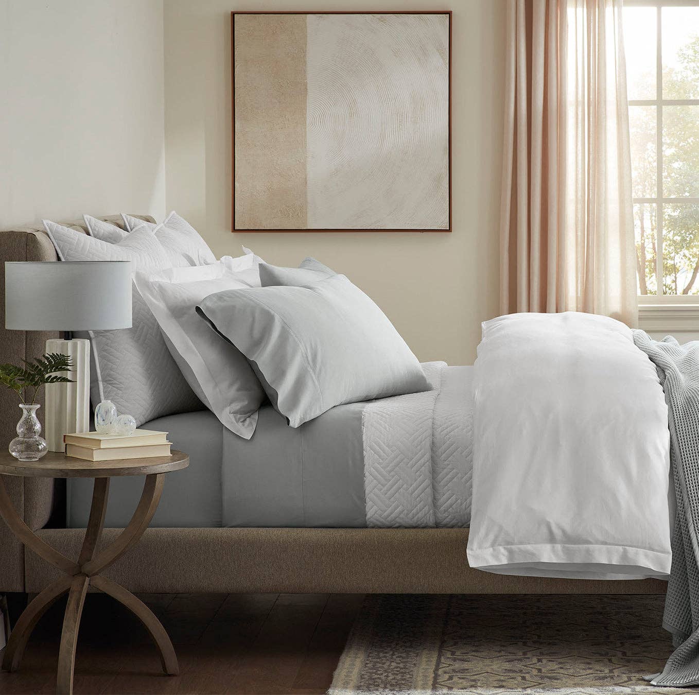 Signature Hemmed Sheet Set: Shore / Queen