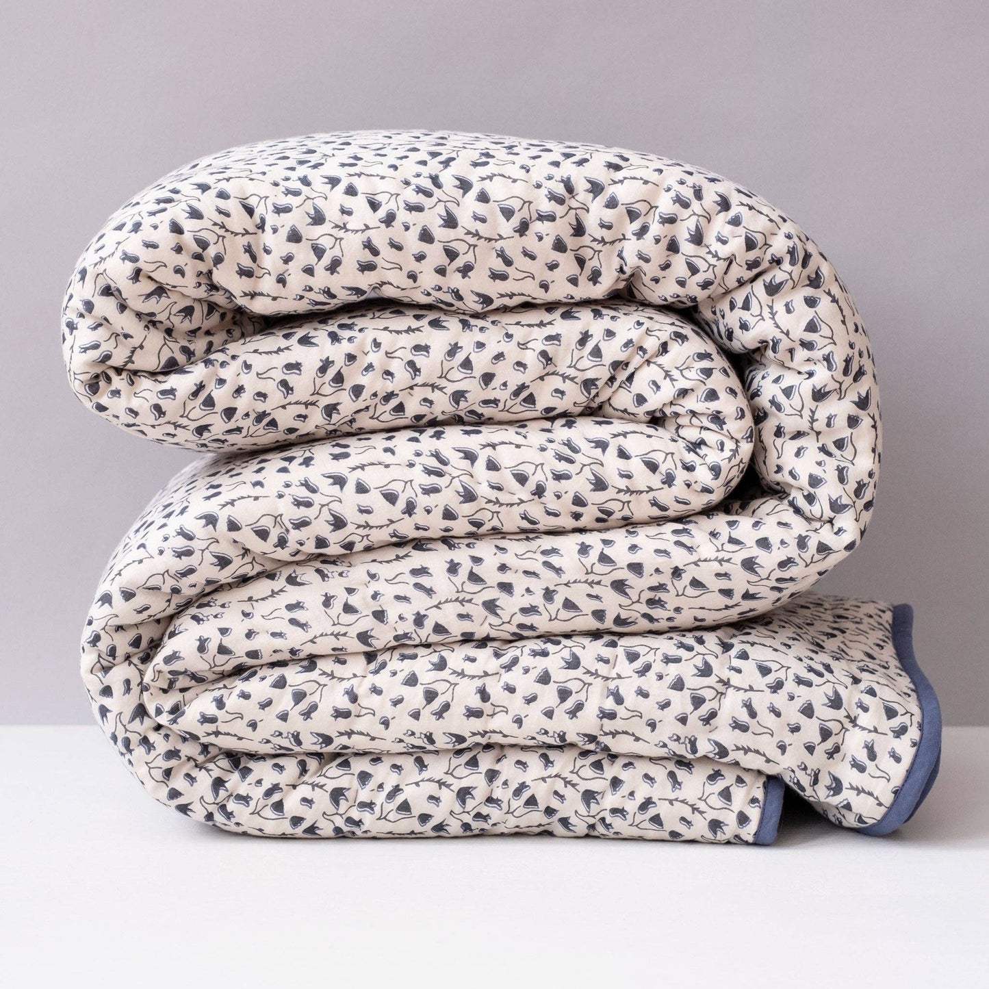 Floret Cream Navy Quilt: King