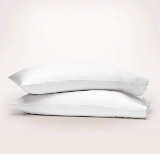 Organic Percale Hemmed Pillowcase Set: White / Standard