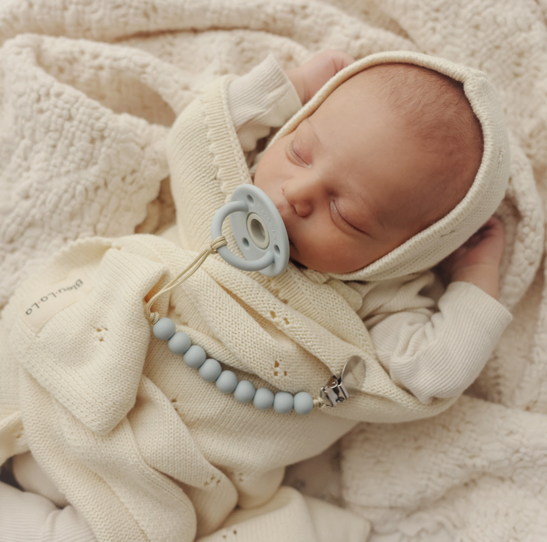 Organic Cotton Luxury Blanket & Bonnet Hat Set