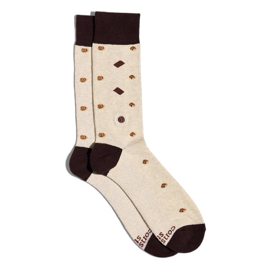 Socks that Provide Meals (Beige Chocolates): Medium