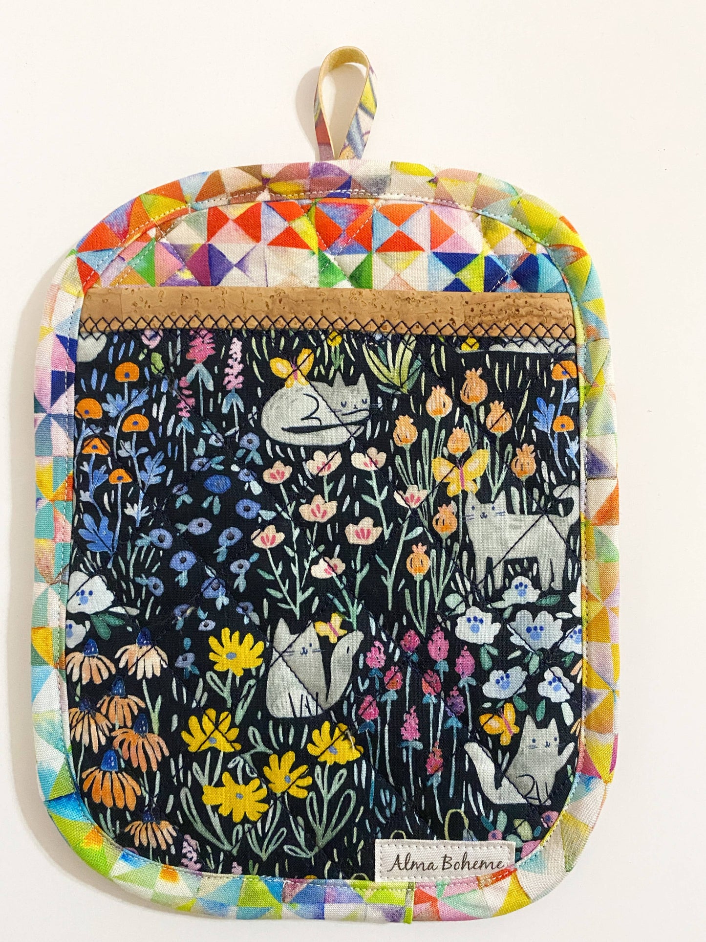 Cork & Cotton Sustainable Pot Holder with Pocket: Holiday cats