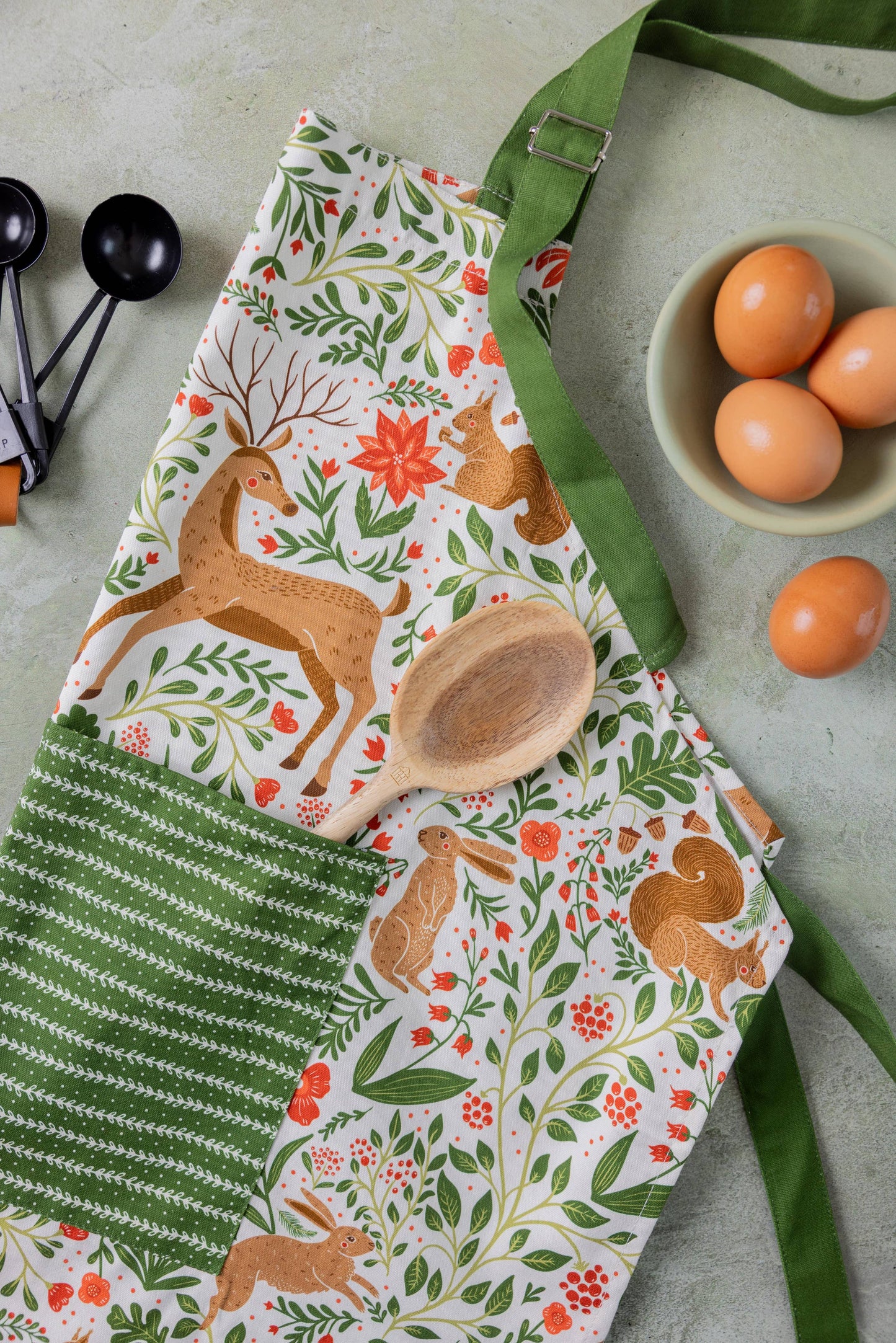 Christmas Forest Apron – Holiday Baking,  Ivory