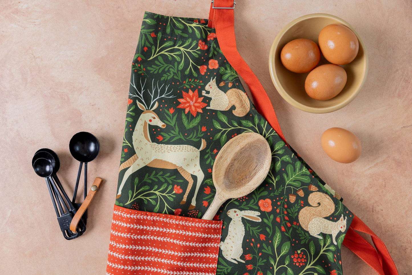 Christmas Forest Apron – Holiday Baking, Evergreen