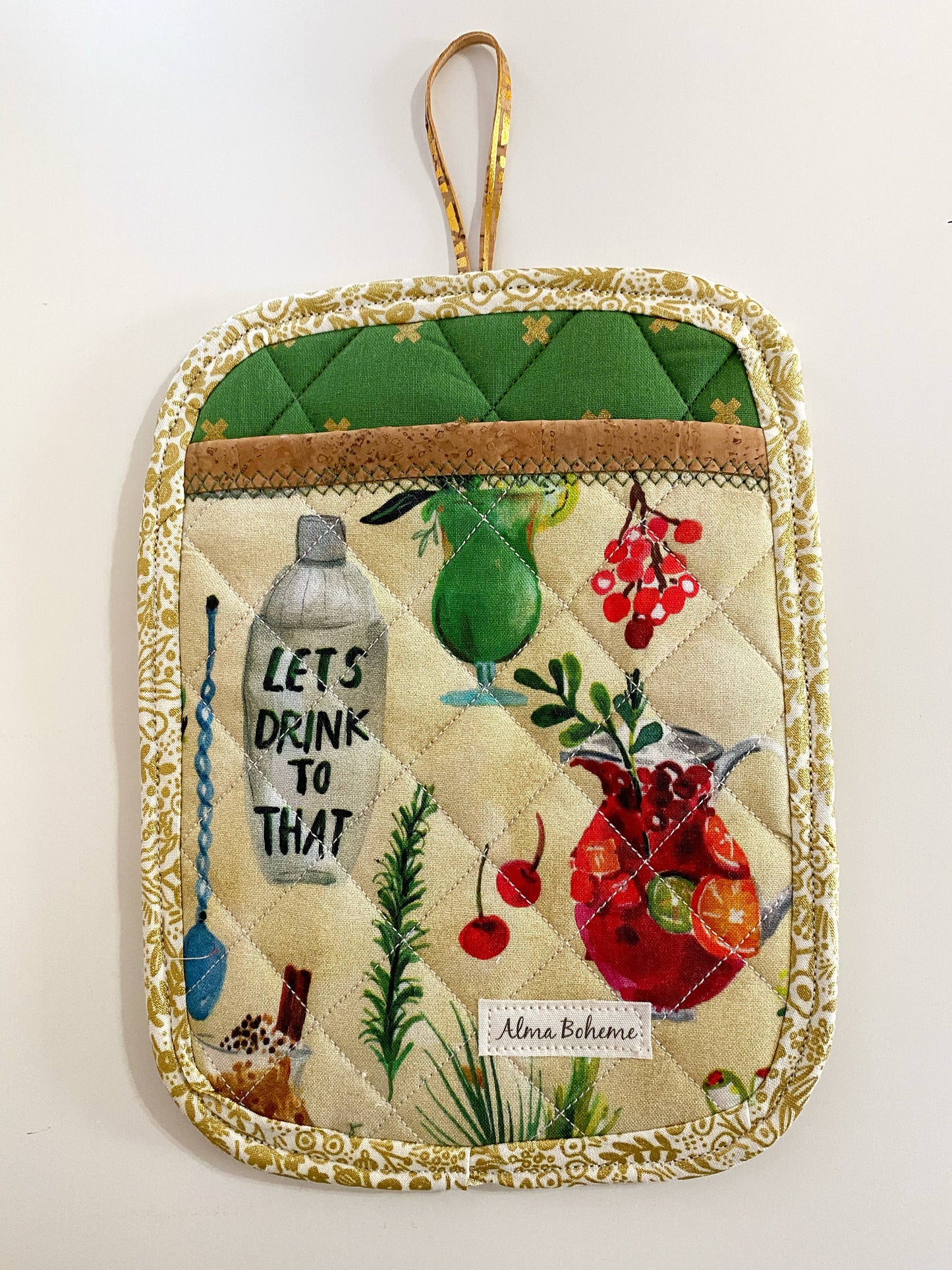 Cork & Cotton Sustainable Pot Holder with Pocket: Holiday cats