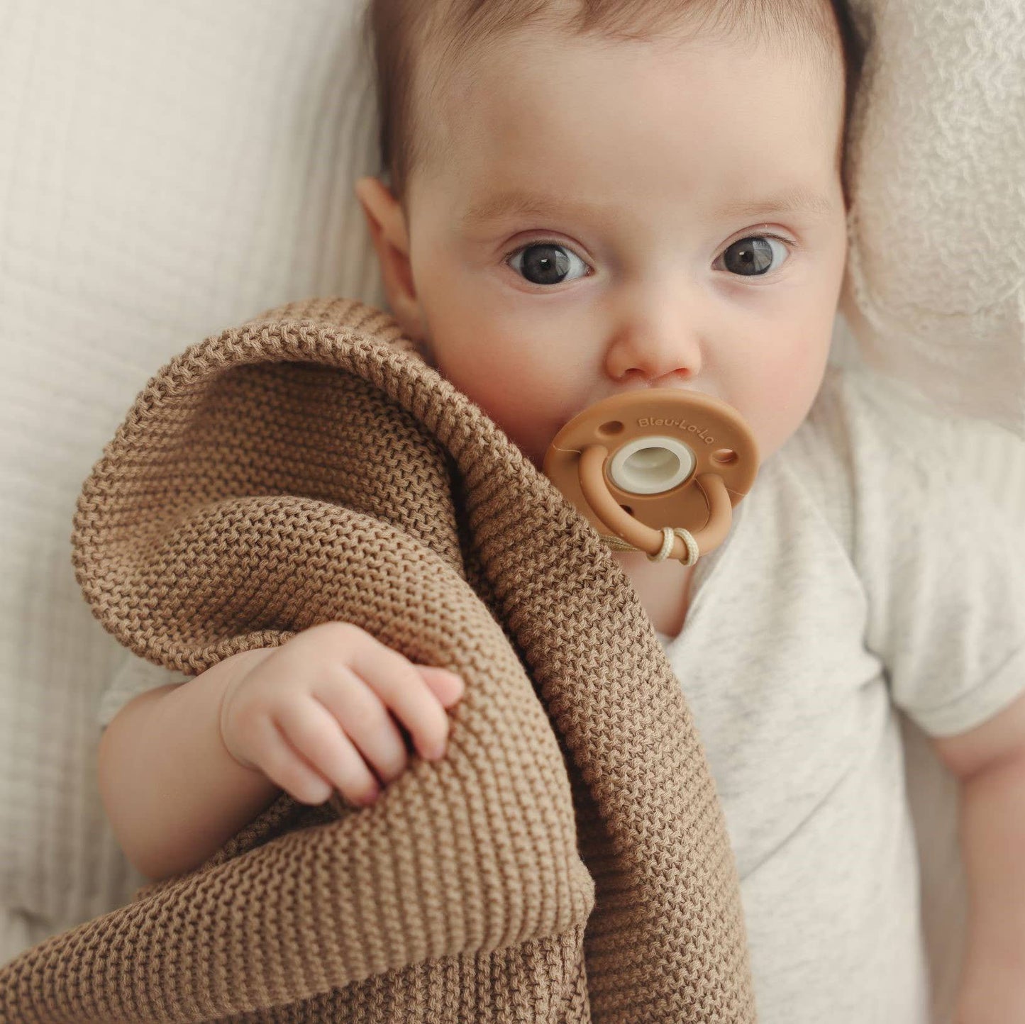 100% Organic Luxury Cotton Swaddle Receiving Baby Blanket in Oatmeal